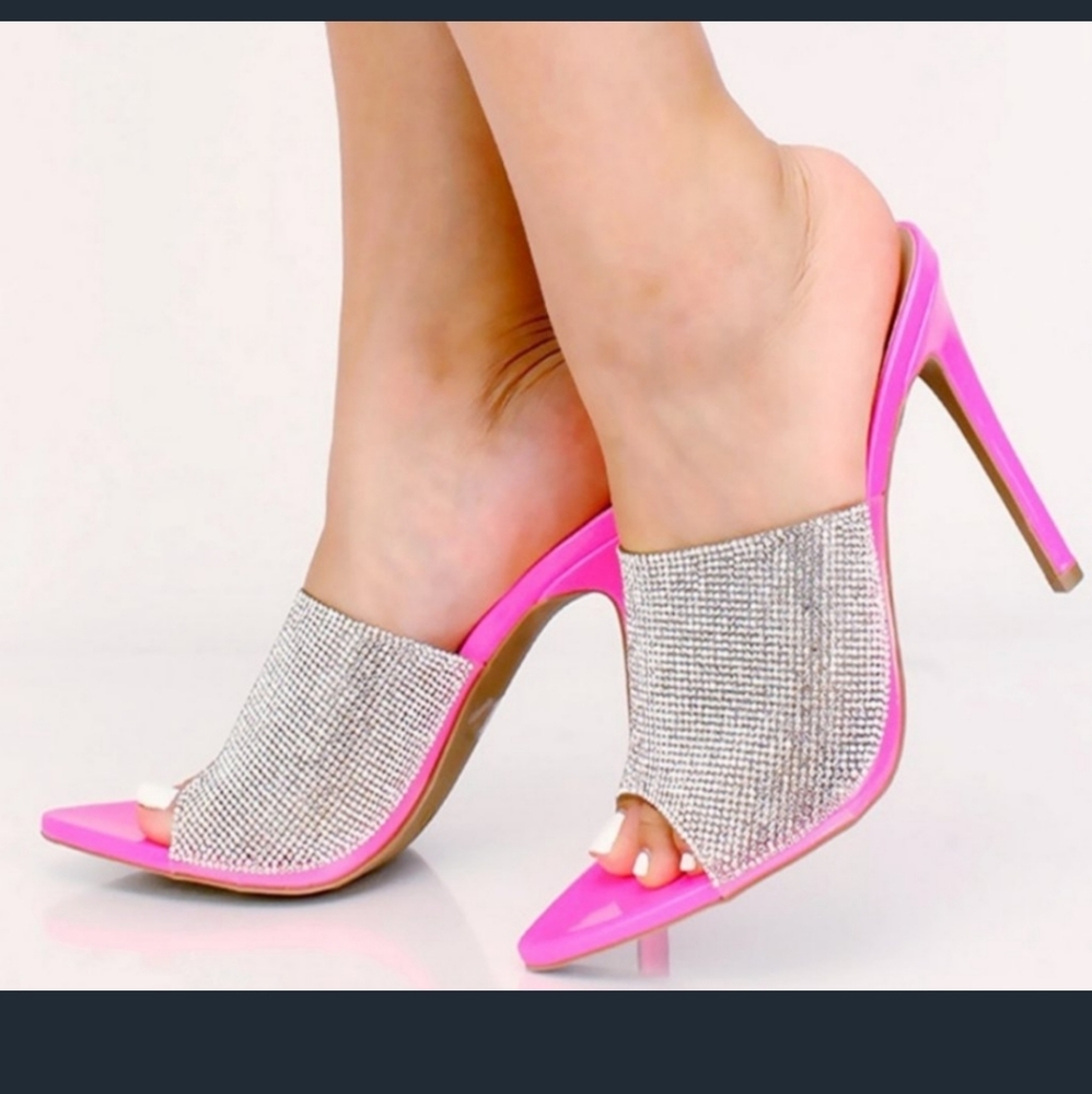 💥💥Pink Heels💥💥 - Picture 3 of 3